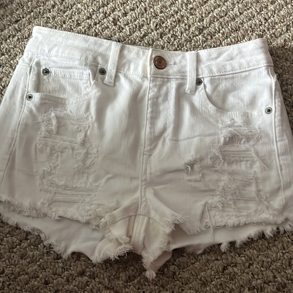 American Eagle Outfitters Pants - Perfect condition white shorts
